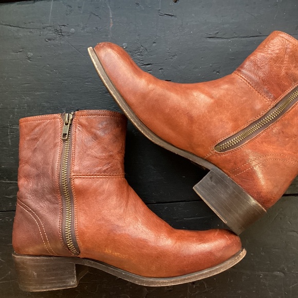 FRYE BOOT LYNN MILITARY 9 - Picture 2 of 6